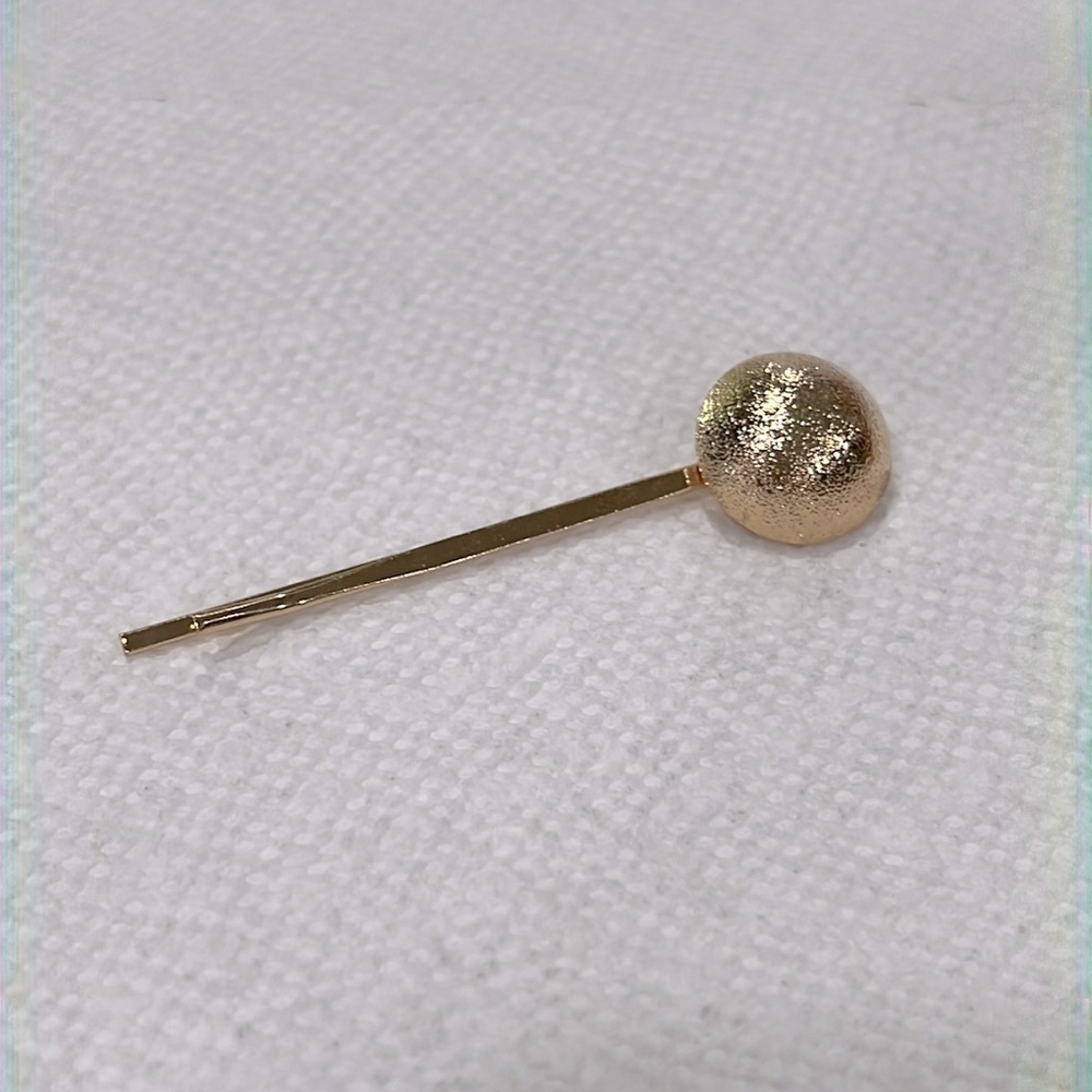 4 Piece Metal Hair Accessories - Picture 4 of 5